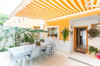 Casa adossada a El Bosque. Adosado tríplex en venta de tres dormitorios en el bosque