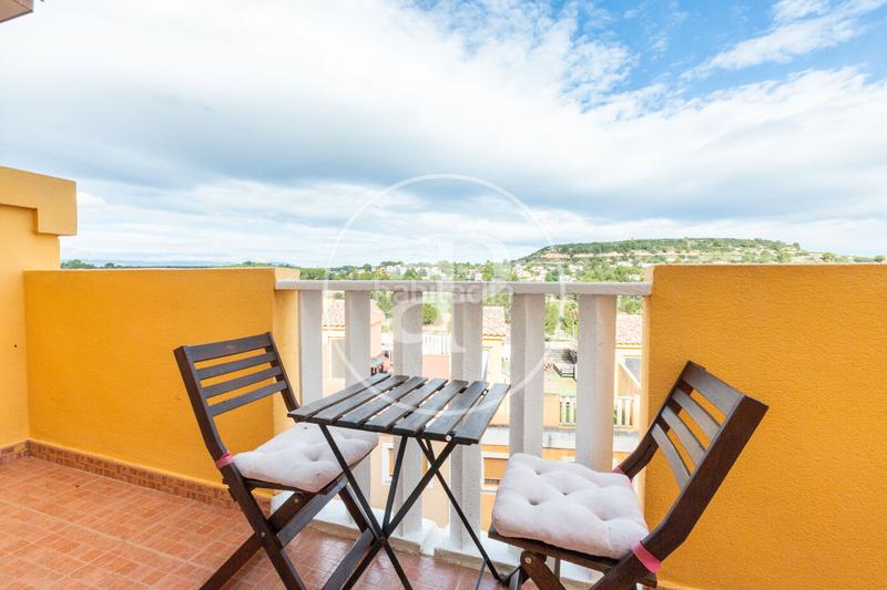 Foto 5407dcbc-51ac-4948-9e2b-183183858a64. Casa a schiera con riscaldamento parcheggio piscina in Chiva