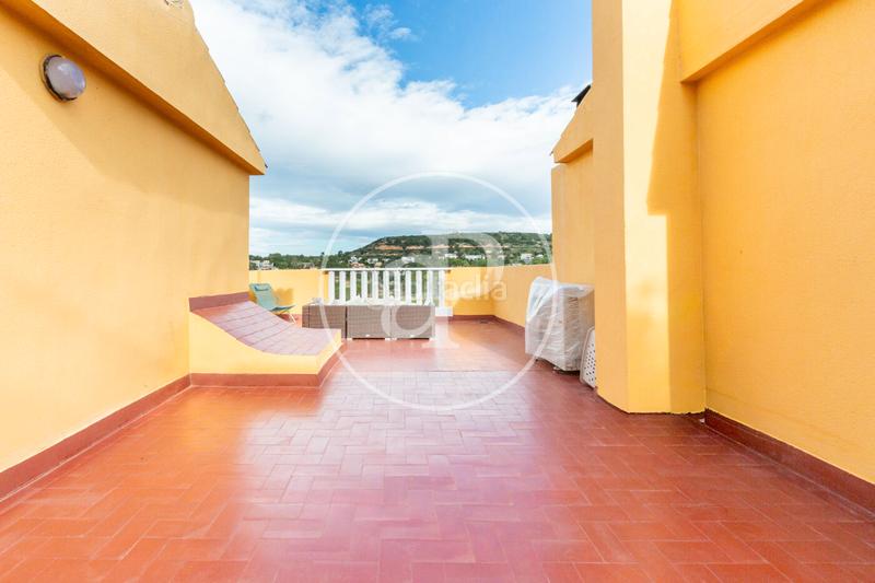 Foto 6fd7f519-9f21-4ea9-8483-88d67e3ea17a. Casa a schiera con riscaldamento parcheggio piscina in Chiva