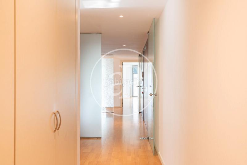 Foto 8815d103-3805-4bdb-a4ef-5aefad543051. Rent flat with heating parking in Tres Torres Barcelona