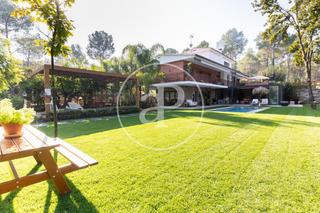 Location Maison  Camí antic de sant cugat. Casa en alquiler en sant quirze