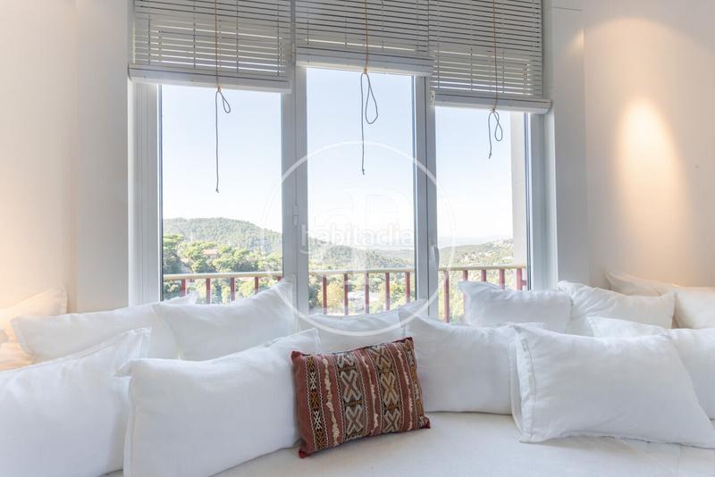 Foto 11640742-bff9-4822-a3c9-ccb25dcae732. Alquiler piso  en alquiler en vallvidrera en Progrés - Pep Ventura Badalona