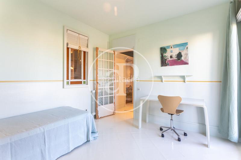 Foto 149cec57-8cd8-413d-b6db-df2979abe288. Alquiler piso  en alquiler en vallvidrera en Progrés - Pep Ventura Badalona