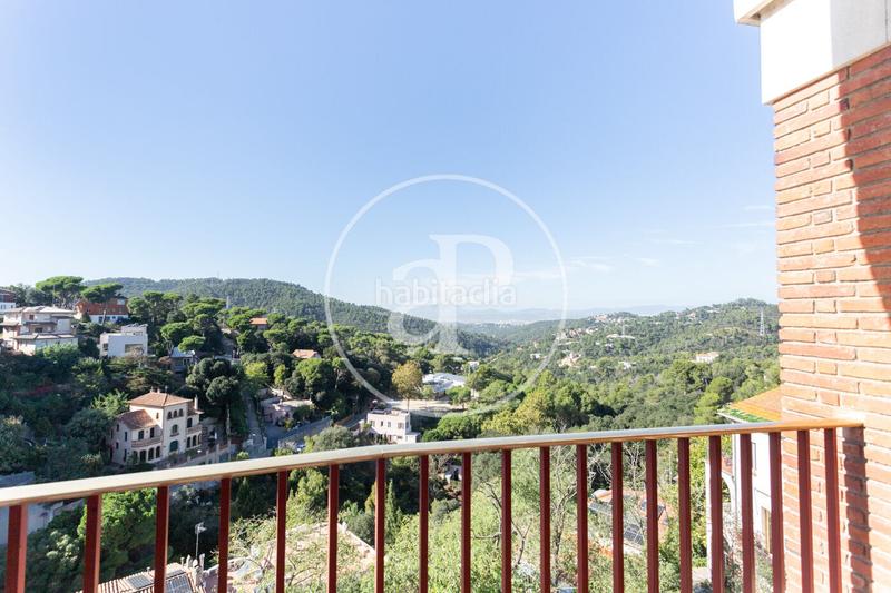 Foto 8fc88b0b-0e2c-4eaf-a97c-4edb3b4db376. Alquiler piso  en alquiler en vallvidrera en Progrés - Pep Ventura Badalona