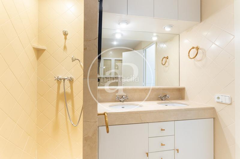 Foto 9a97200c-6efa-4061-b0a3-fda812dac29a. Alquiler piso  en alquiler en vallvidrera en Progrés - Pep Ventura Badalona