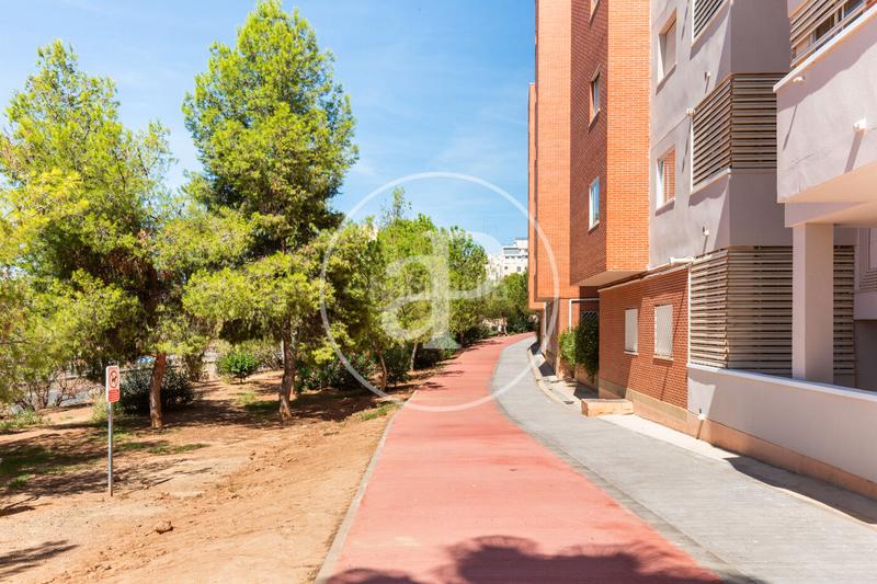 Foto 1dab46b0-a83c-427c-8bd9-4aa6261aecc9. Alquiler piso ático dúplex en alquiler en Valterna en Paterna