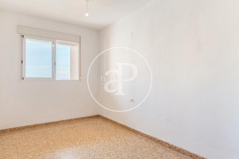 Foto 29647a1b-4785-4b7a-a93a-cd5bdb512e40. Rent flat with heating parking pool in Valterna Paterna