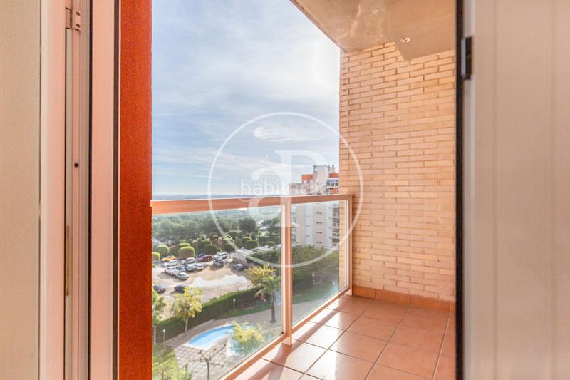 Foto 610d9cf7-06e5-41c7-8916-29c81cd80c97. Rent flat with heating parking pool in Valterna Paterna