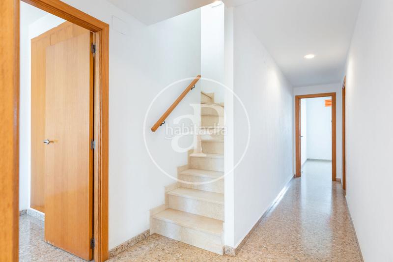 Foto 93488873-466f-4cfe-a7bd-5fbd75634d46. Rent flat with heating parking pool in Valterna Paterna