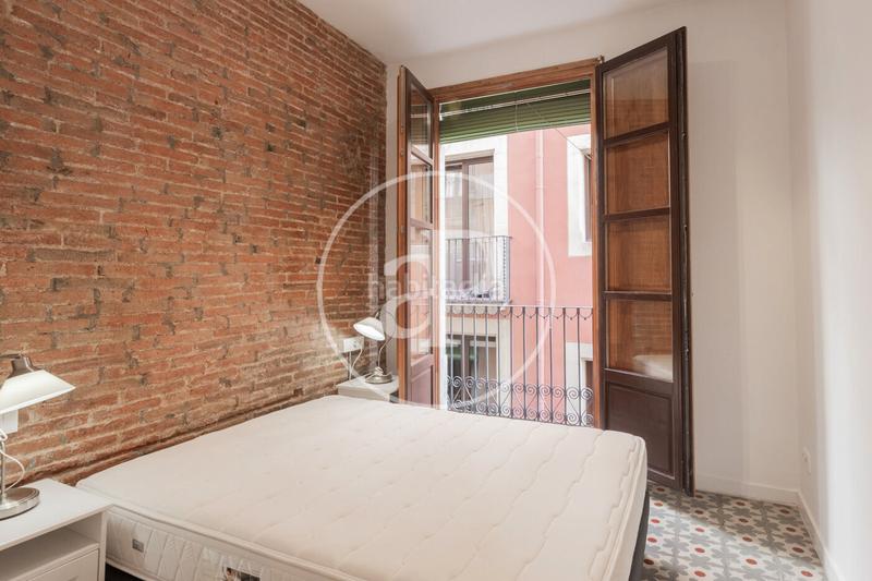 Foto 2a993784-f8e7-4202-9aac-ede16280e037. Miete etagenwohnung mit heizung in Gòtic Barcelona