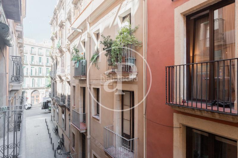 Foto 3ca8d3a1-cbd2-4853-88c2-f71e97629a68. Rent flat with heating in Gòtic Barcelona