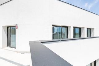 Pis  Carrer de las navas de tolosa. Ático en venta en el clot