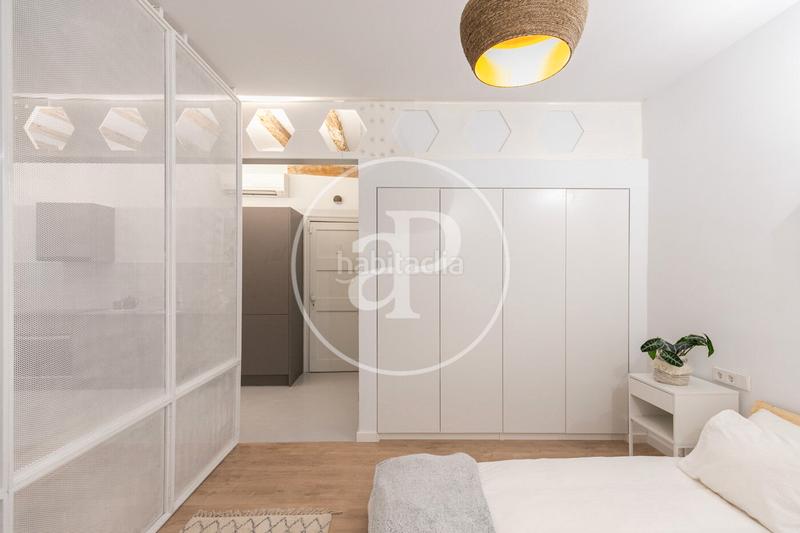 Foto d60e9f9b-418a-4822-88c8-4a15f7cf4d24. Pis amb calefacció a St. Pere - Sta. Caterina - El Born Barcelona