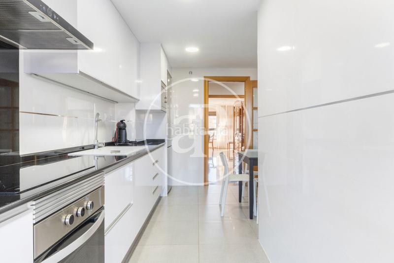 Foto 89ab4161-a3a0-4603-8fbf-c96a680d59d3. Location appartement avec chauffage parking dans Barrio de Campanar Valencia