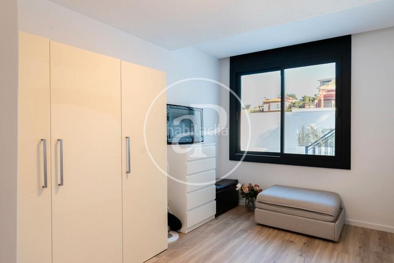 Foto 21907810-d0ea-498c-b7a8-8cf3637837da. Casa con riscaldamento parcheggio piscina in La Miranda Esplugues de Llobregat