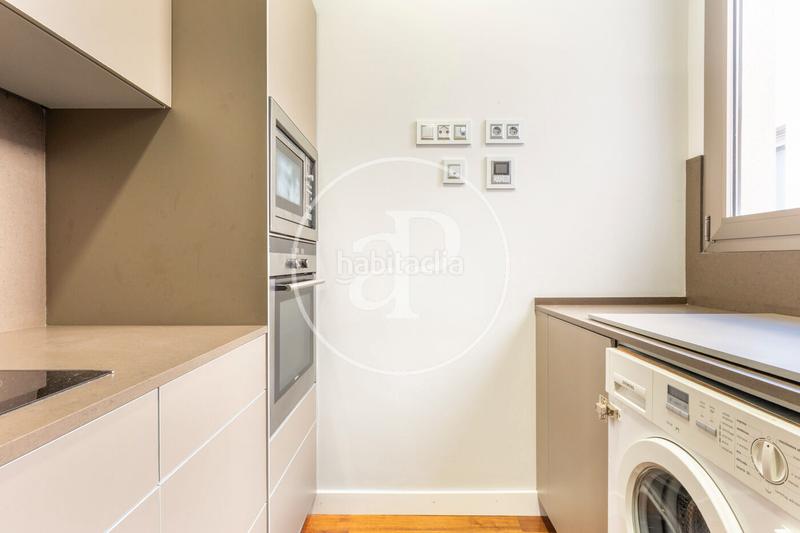 Foto 2b89e23e-c7bc-4317-ab11-72050f534ed7. Location appartement dans Sant Francesc Valencia