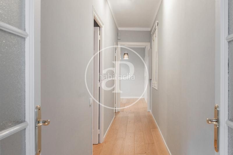 Foto b2c9d470-79ac-4166-80eb-f77127d7e112. Rent flat with heating in Sagrada Família Barcelona