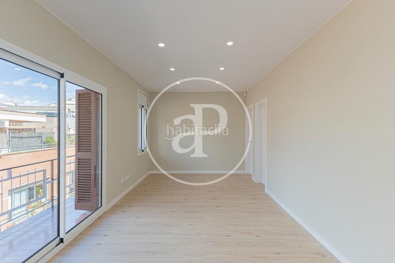 Foto 99194ad7-b41d-48f3-821b-91d001714523. Piso  en venta en Sants en Sants Barcelona