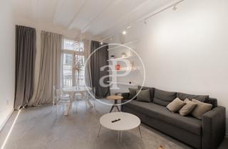 Etagenwohnung in Raval. Piso en venta a pocos del mercat de sant antoni