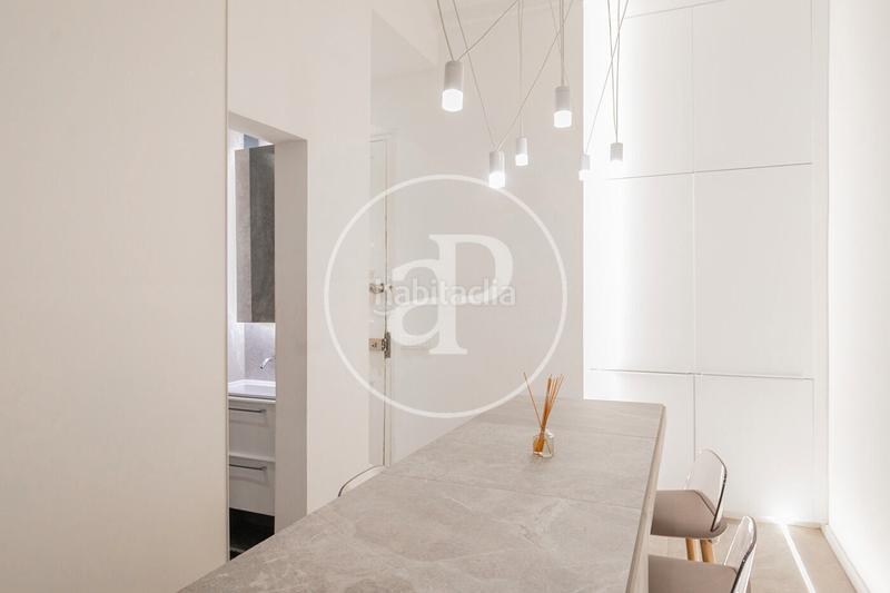 Foto a8b71dc6-cf1c-4eee-a7b4-c3e842589ad1. Appartement avec chauffage dans Raval Barcelona