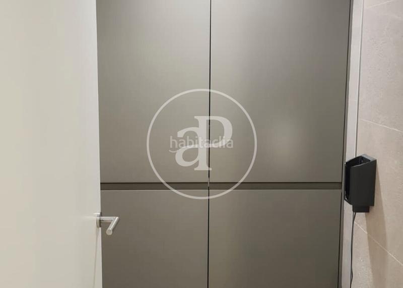 Foto 018d06a8-eaa9-4187-8551-b246afbe3230. Etagenwohnung mit heizung parking pool in Finestrelles Esplugues de Llobregat