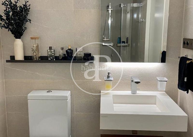 Foto a18514ab-c4e8-4371-a68d-f769d4f5e4c2. Etagenwohnung mit heizung parking pool in Finestrelles Esplugues de Llobregat