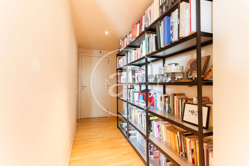 Foto 392c7c34-dc6e-4df4-9229-e81c75125f6f. Lloguer pis amb calefacció aparcament piscina a Diagonal Mar i el Front Marítim del Poblenou Barcelona