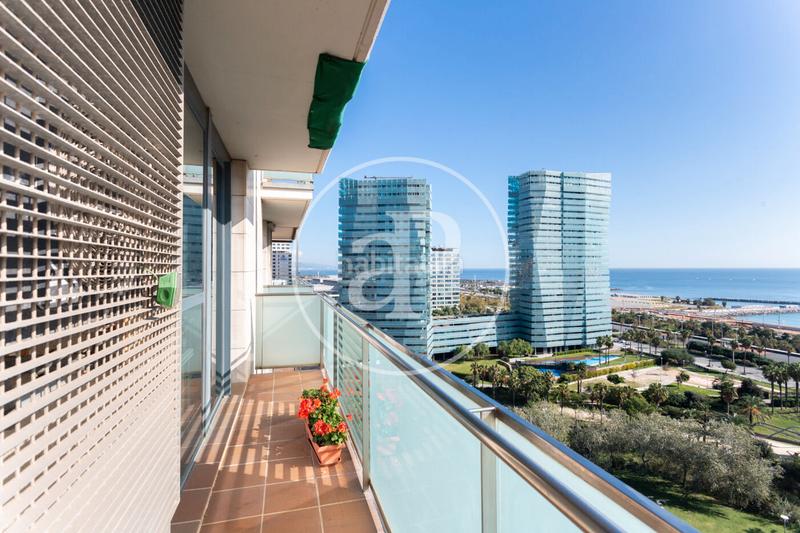 Foto d66e11b7-070e-4e2d-b53e-15fc4b17d8e1. Lloguer pis amb calefacció aparcament piscina a Diagonal Mar i el Front Marítim del Poblenou Barcelona