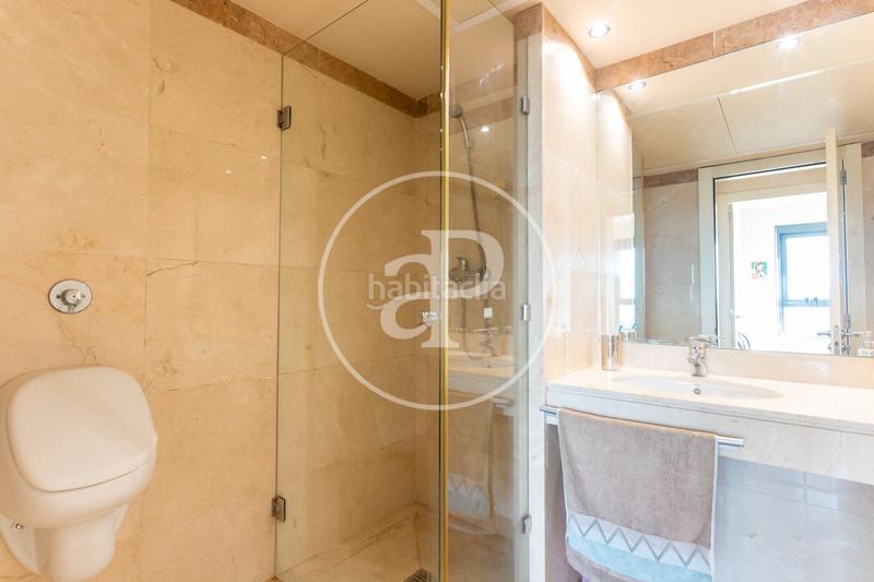 Foto 1c3c9d45-6c2c-45e9-aac9-0ebd4097cede. Rent flat with heating parking pool in Diagonal Mar i el Front Marítim del Poblenou Barcelona