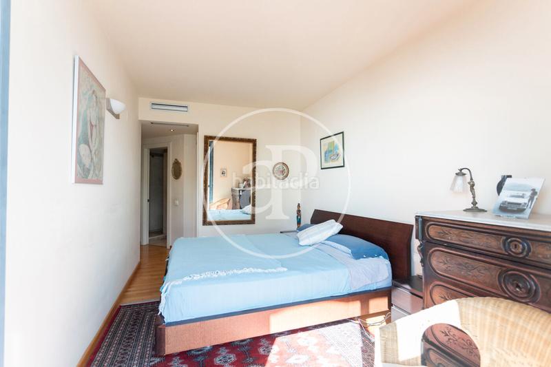 Foto 2eb01d89-ed42-4adf-9306-e4301dc82852. Rent flat with heating parking pool in Diagonal Mar i el Front Marítim del Poblenou Barcelona