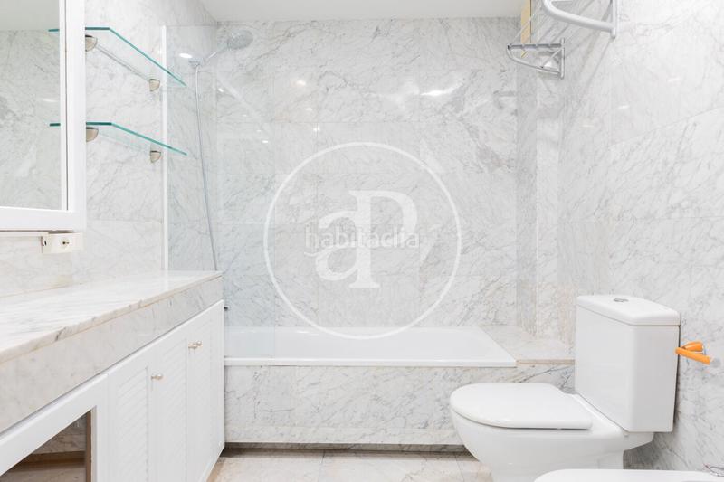 Foto 2ef4c774-eeb4-492a-9ed9-d794e3adb45e. Affitto appartamento con riscaldamento parcheggio piscina in Sant Cugat del Vallès