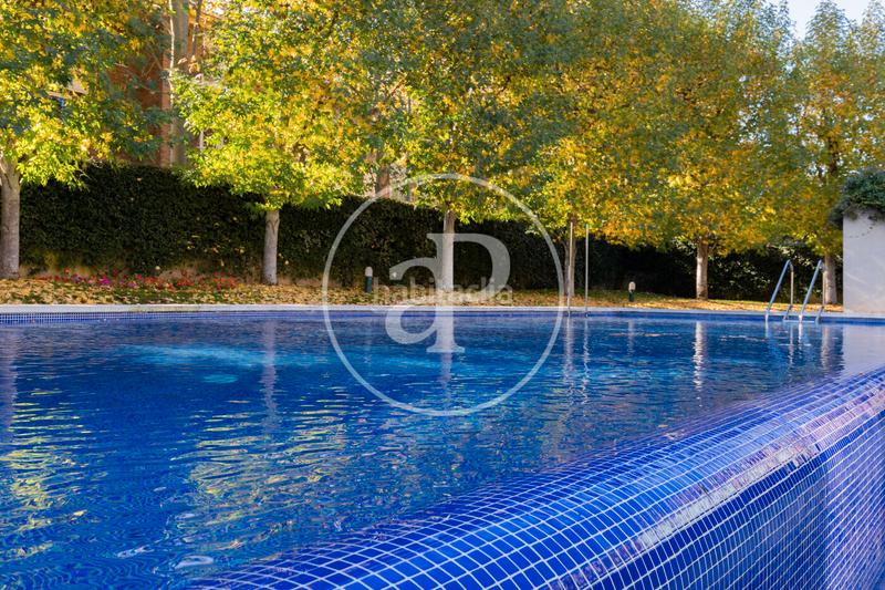Foto 22b1e68b-2a30-4ad3-8138-95e70bde5353. Location appartement avec chauffage parking piscine dans Sant Cugat del Vallès