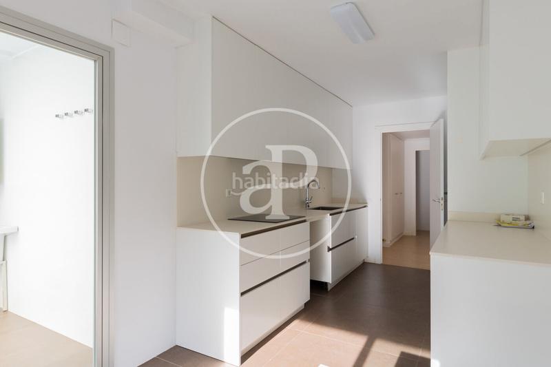 Foto d1122cef-6e44-4a78-abb2-21033af75188. Location appartement avec chauffage parking piscine dans Sant Cugat del Vallès