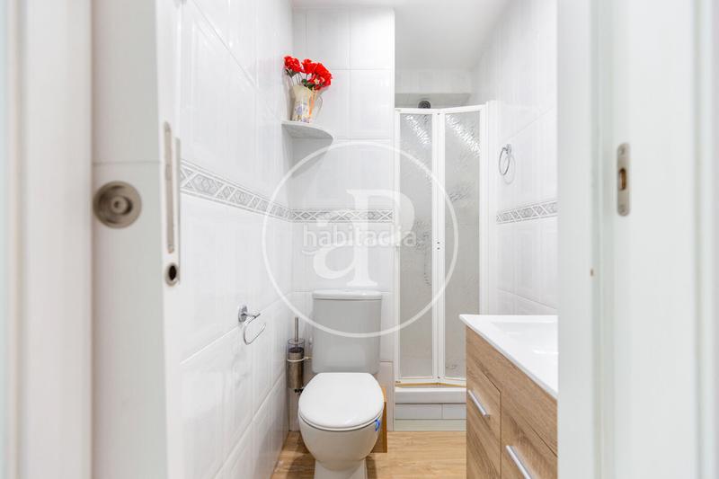 Foto 66d0ab0b-1ea3-4b4f-a716-a8999f9aaea1. Pis amb calefacció a Aiora Valencia