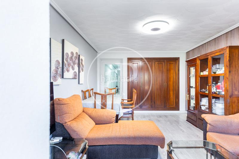 Foto 6d7a8a8f-76d2-40ab-a965-58113c25476c. Pis amb calefacció a Aiora Valencia