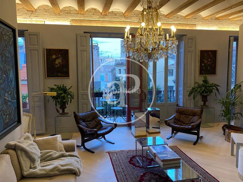 Foto a2df0dd4-3eae-47a8-ab26-157de5380e8f. Rent flat with heating in El Carme Valencia