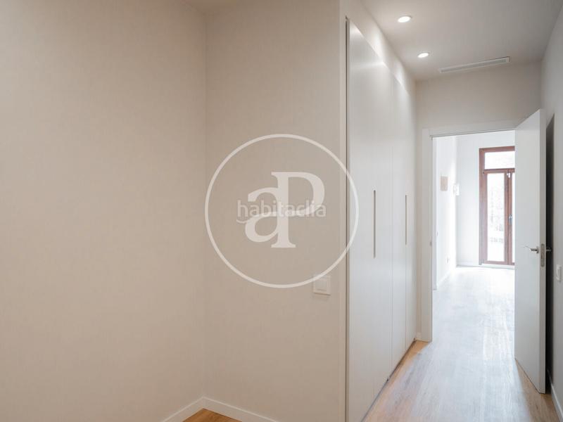 Foto 04b10af0-7a5b-4d86-bbc9-d99f2688d914. Pis amb calefacció a Raval Barcelona