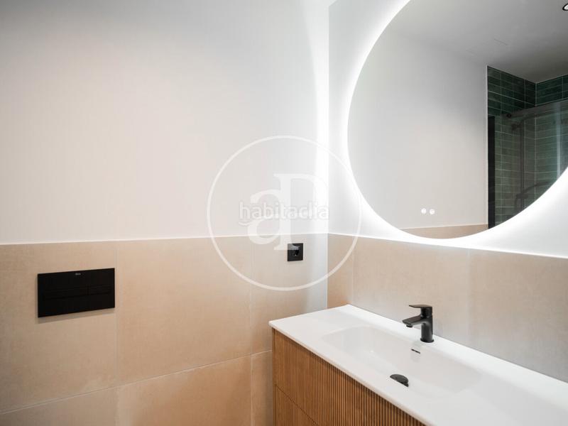 Foto 19c33894-aa46-41aa-8034-307c272a94f7. Pis amb calefacció a Raval Barcelona