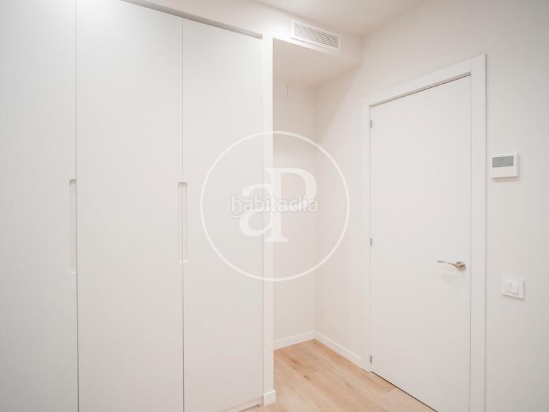 Foto ede51a13-5938-4443-b31a-2e6b2ca18dc9. Pis amb calefacció a Raval Barcelona