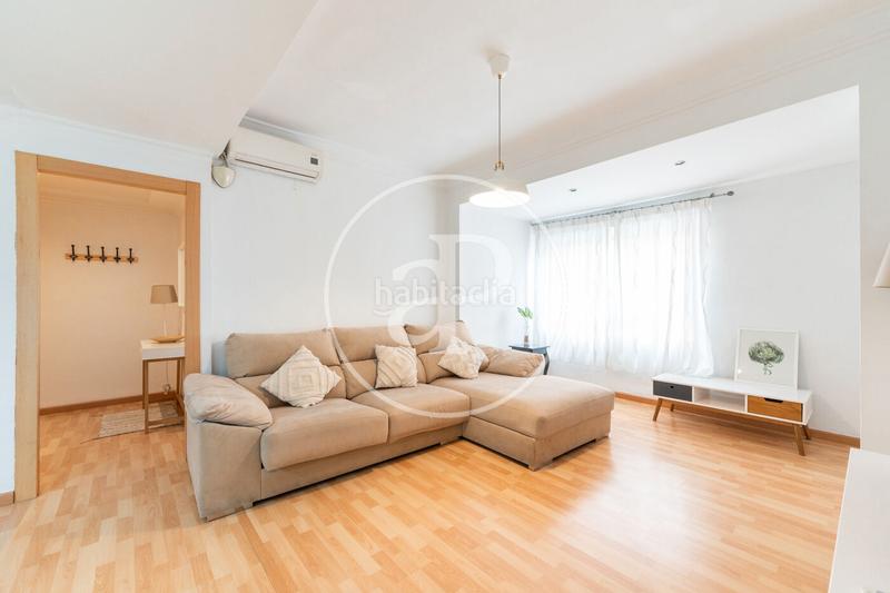 Foto 3ce183f6-aa59-442f-9b07-75985d661bda. Rent flat with heating in El Mercat Valencia