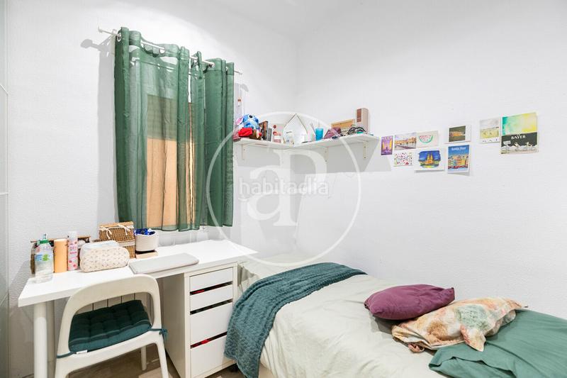 Foto 762654dd-34ba-46b3-a137-045e88900556. Etagenwohnung mit heizung in Vallcarca - Penitents Barcelona