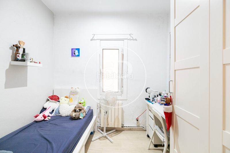 Foto f1245147-8426-4575-9bad-1ca363afc113. Etagenwohnung mit heizung in Vallcarca - Penitents Barcelona