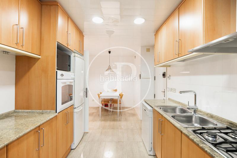 Foto 16910757-38d7-424f-8191-ece5c3cfe7d8. Appartamento con riscaldamento parcheggio in Pedralbes Barcelona