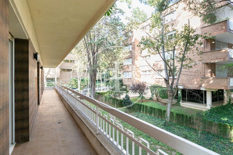 Foto 75ae9aaf-929b-447e-92e5-18c7cfd193bb. Appartamento con riscaldamento parcheggio in Pedralbes Barcelona
