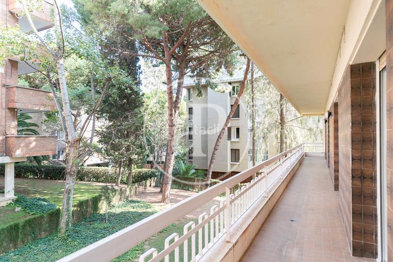 Foto abf11f8a-5d66-4be7-80d8-47a1c8cd8ae9. Appartamento con riscaldamento parcheggio in Pedralbes Barcelona