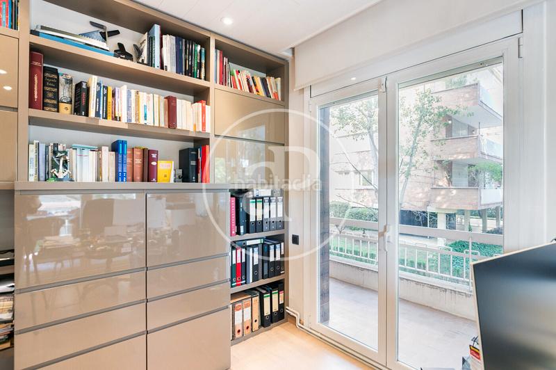 Foto eb32d40c-e04a-4f12-84d9-687360ebb5b1. Appartamento con riscaldamento parcheggio in Pedralbes Barcelona