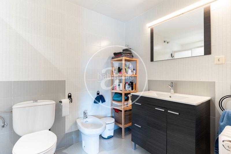 Foto b31c96d4-4708-4540-bd75-306d2c2fe4e9. Flat with heating parking in Centre Sabadell