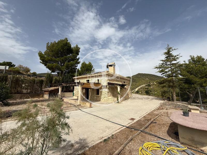 Foto 793fa85f-6529-461d-a2b9-d2b289c17d56. Casa con parcheggio piscina in Torre de les Maçanes (la)