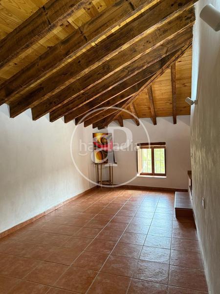 Foto c07bc3e2-369e-4711-8188-ee3e753f7223. Casa con parcheggio piscina in Torre de les Maçanes (la)