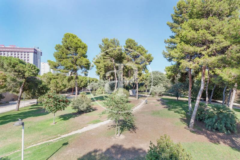 Foto 1bcb7f9e-5690-4463-8101-ca2455d00014. Rent loft with heating parking in Barrio de Campanar Valencia